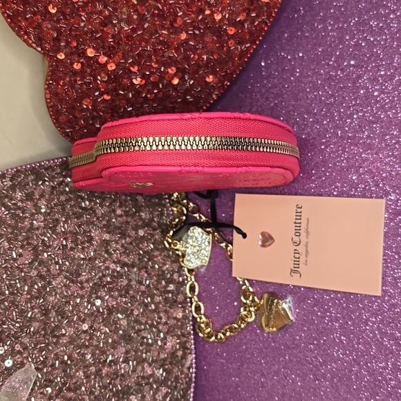 πHPπ Juicy Couture πNWTπ Beautiful Bright Pink Heart Shaped Wristlet!πππ - Picture 12 of 13